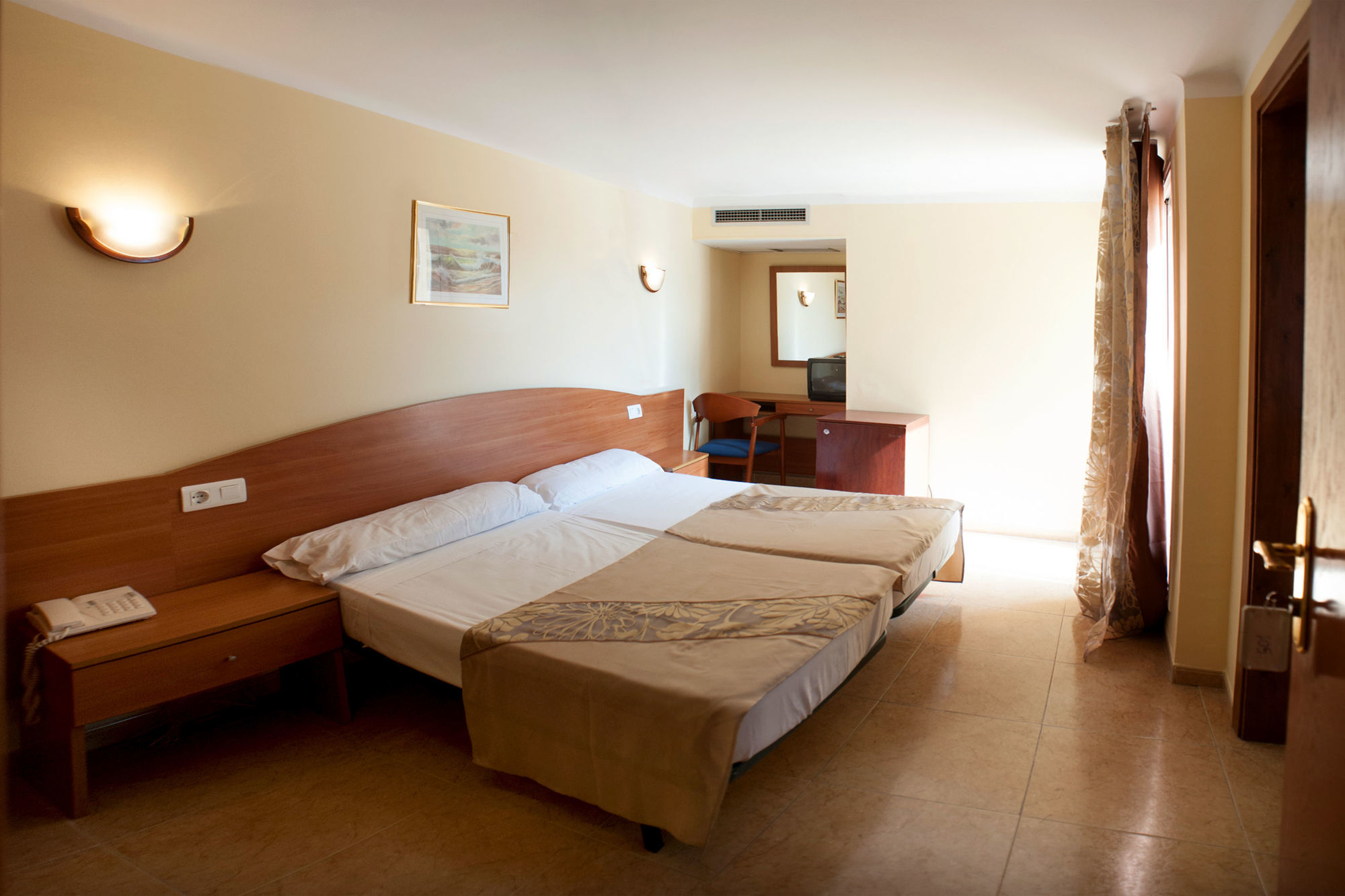 Hotel Sunshine Park Лорет де Мар Екстериор снимка