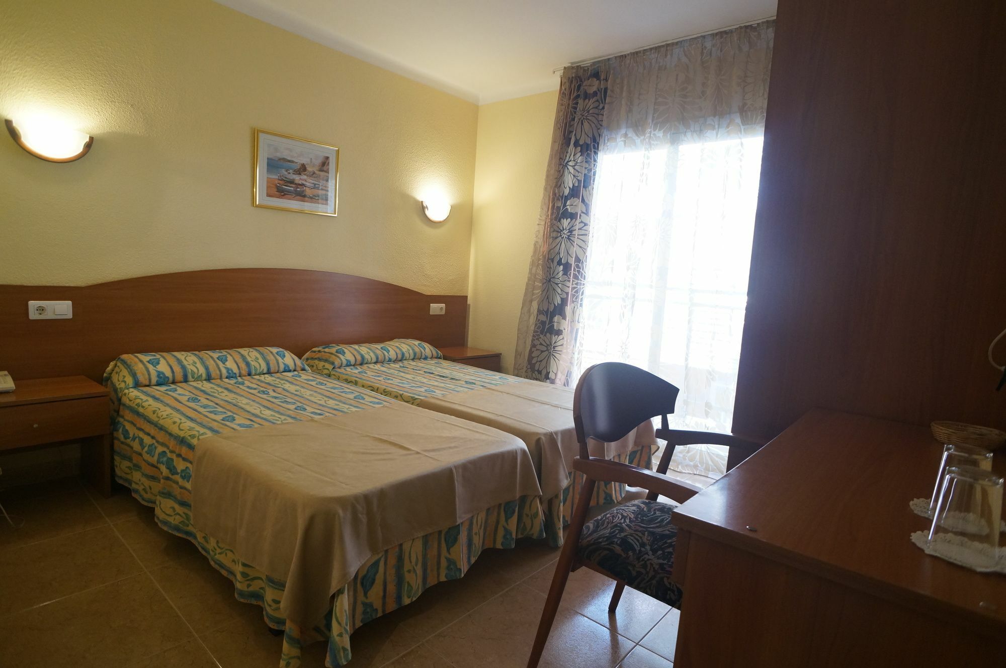 Hotel Sunshine Park Лорет де Мар Екстериор снимка